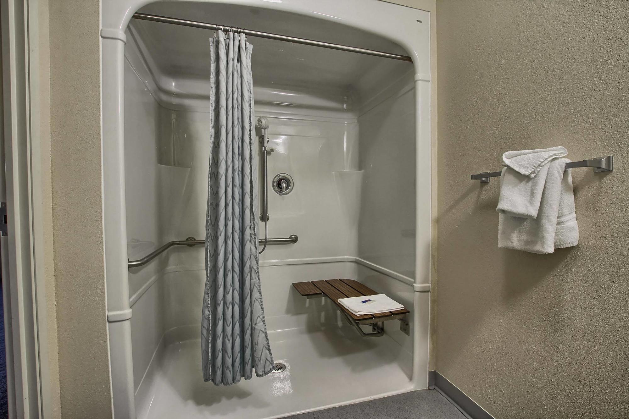 Hotel 6-london, On - Ontario 2*