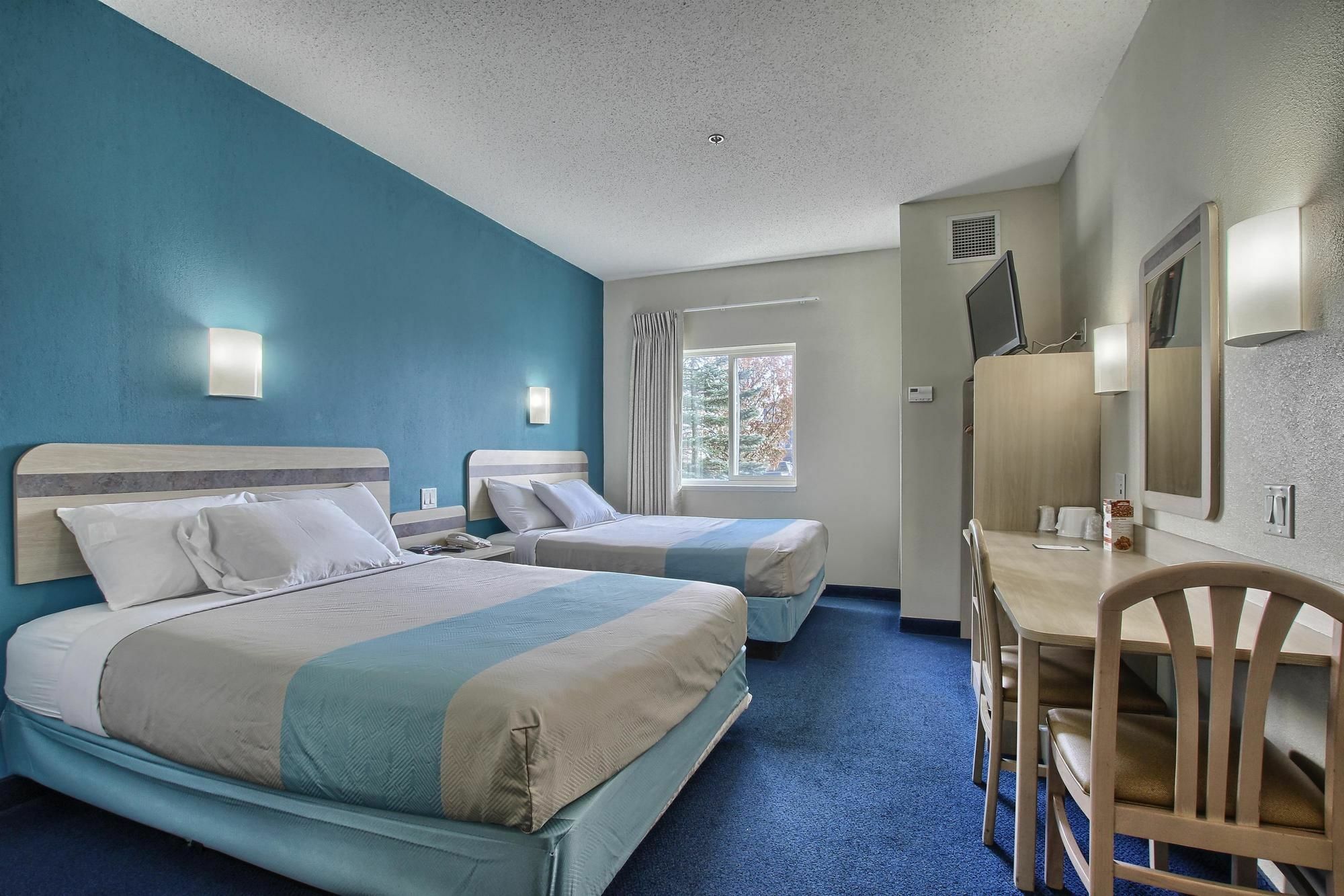 6-london, On - Ontario Hotel London